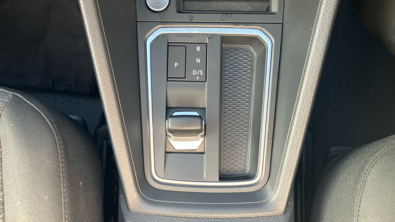 Ford Transit Connect 250 L2 Petrol 1.5 EcoBoost PHEV 150 Limited Van Auto